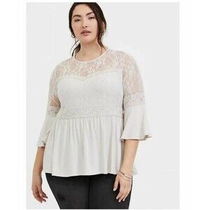 Torrid super soft lace ivory bell-sleeve babydoll